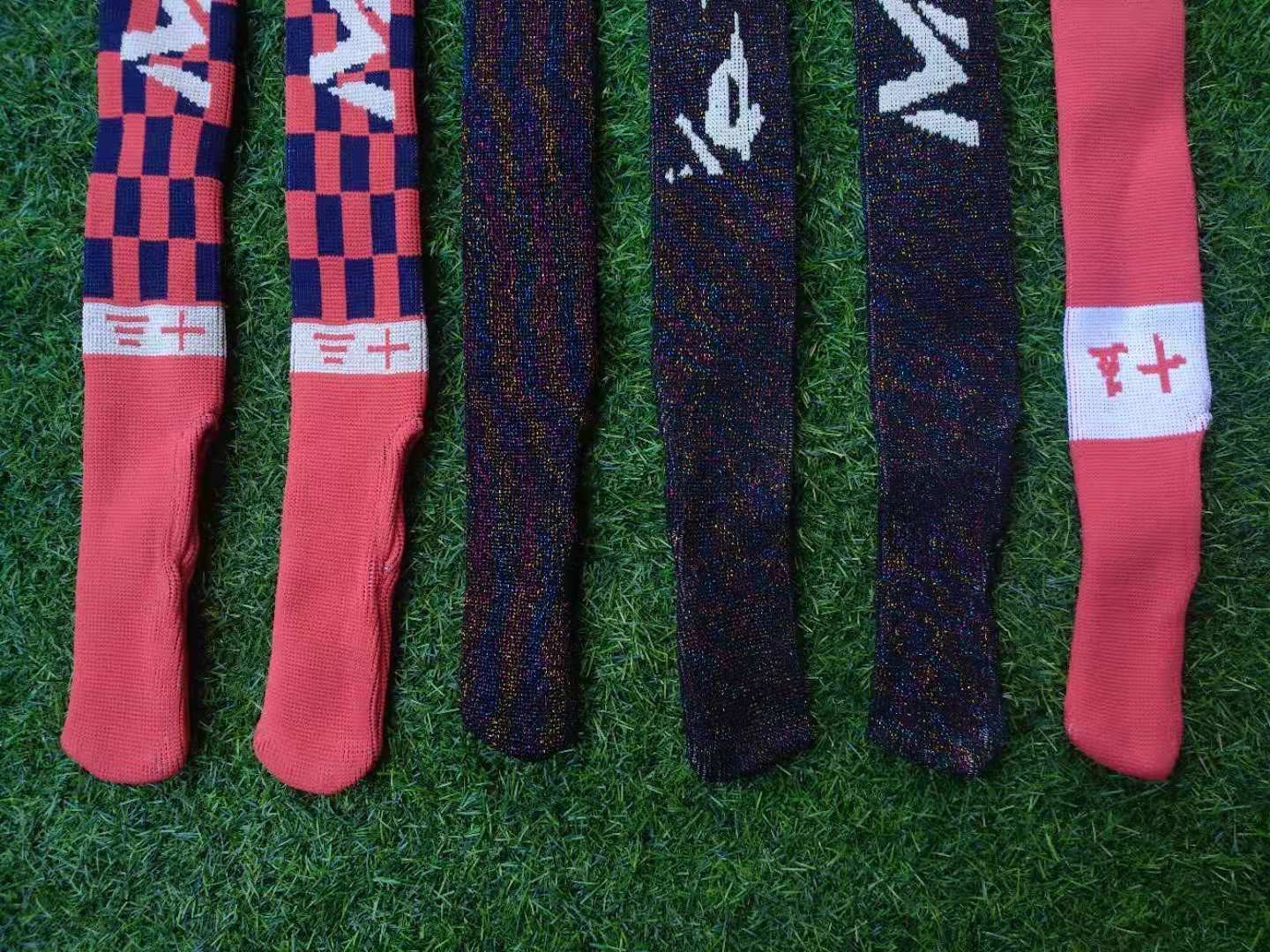 golf iron head cover , iron headcover , golf head cover , golf cover , shaft cover , golf shaft, golf club , golf grip