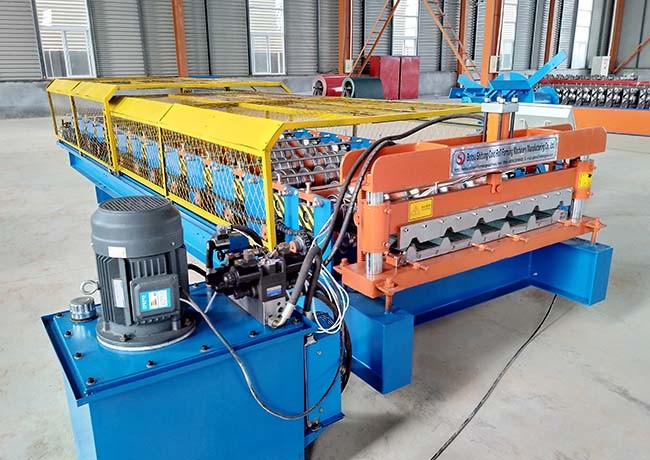 Color Steel Glazed Tile Roll Forming Machine , Aluminium Roll Forming Machine Weight 3.2T
