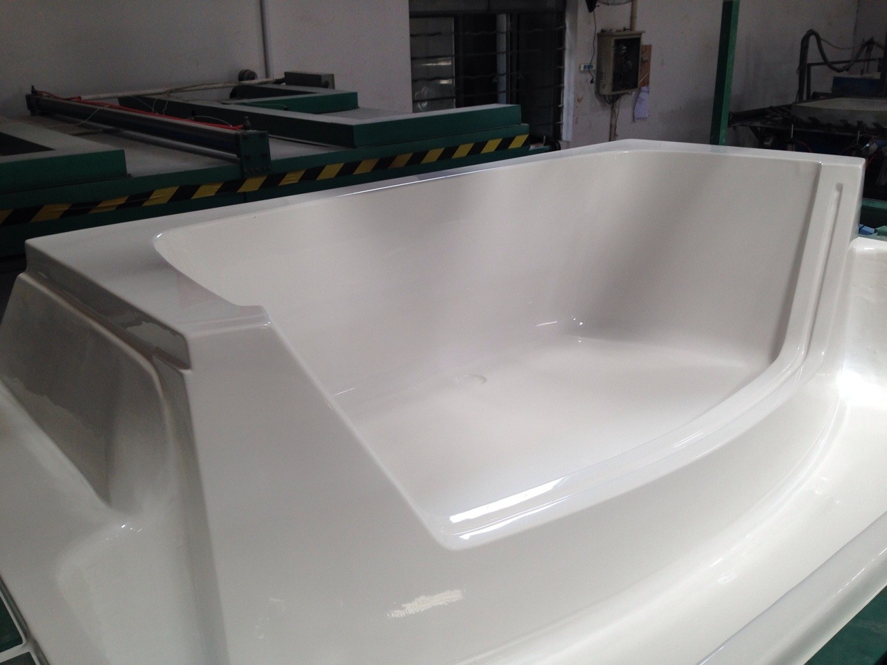 acrylic bathtub molding machine