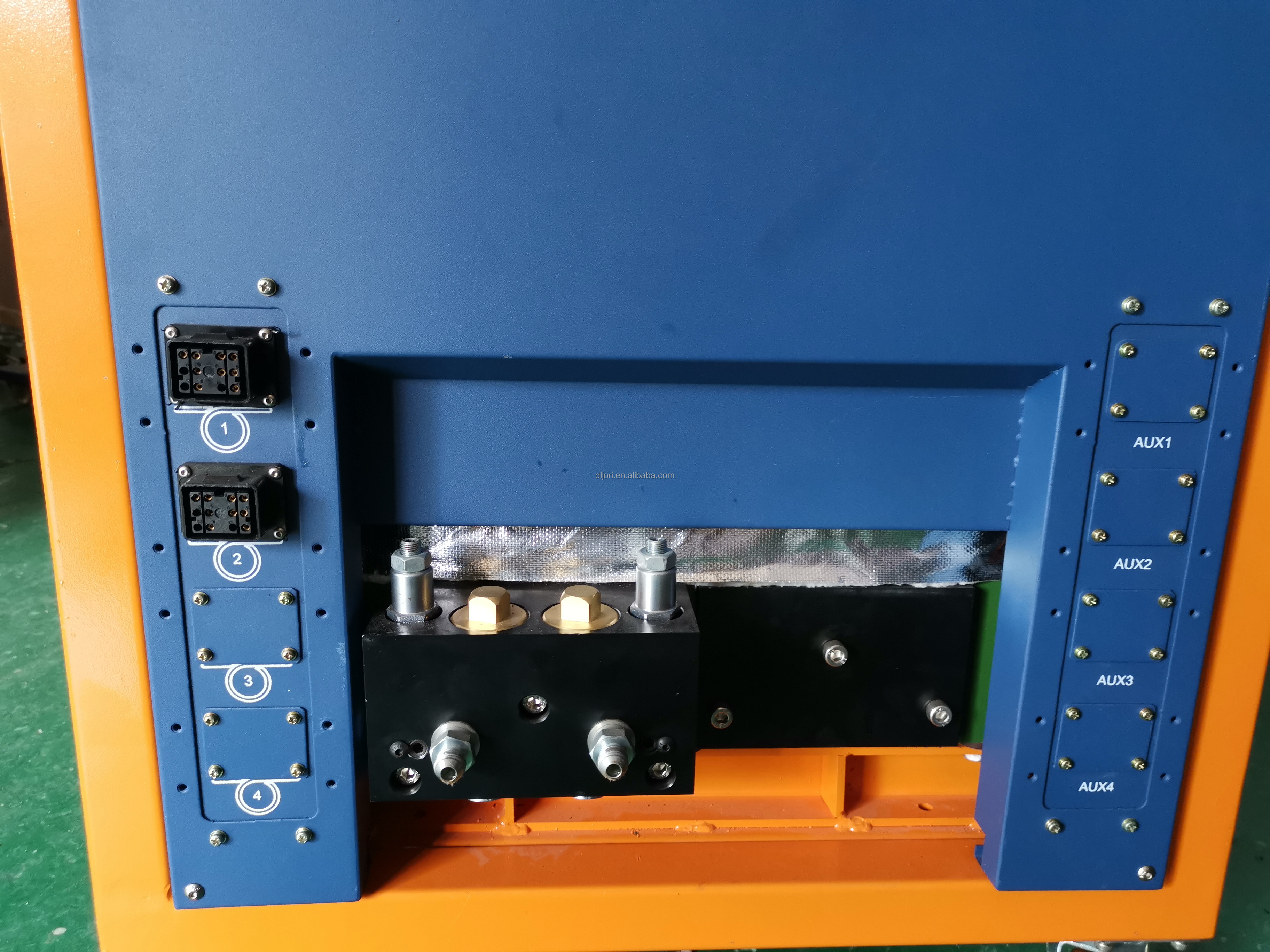 Horizontal Type Gear Pump Fifty Liter Hot Melt Glue Equipment