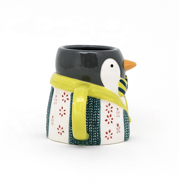 3D Animal Penguin Shaped Ceramic Milk Mugs Porcelain Christmas Gift With Handpainting