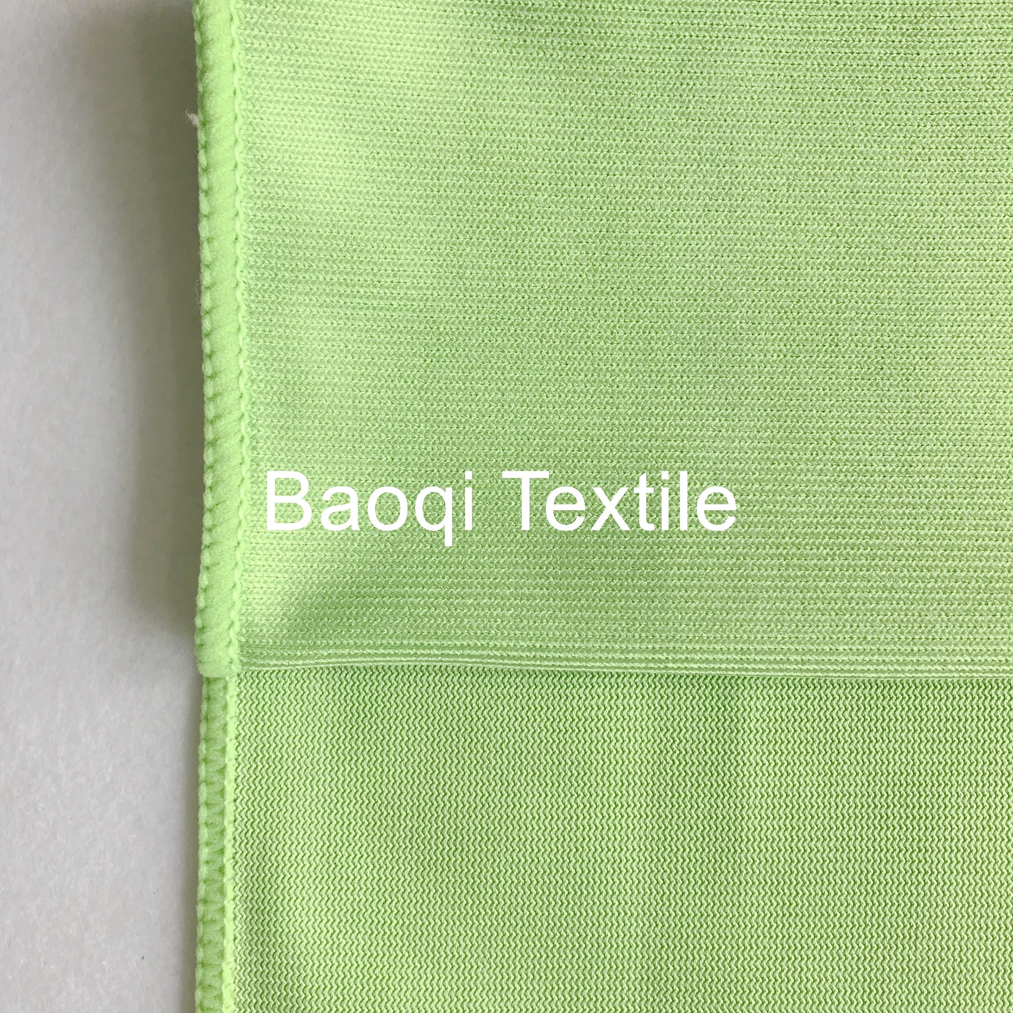 Green color size 12”microfiber glasses towel polyester soft plush cleaning towels microfiber water dry rugs from China