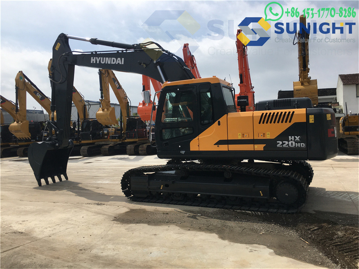 Used Hyundai 220HD Excavator HX200HD with 450L Fuel Capacity
