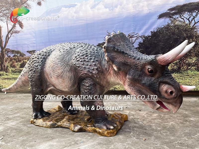Waterproof Animatronic Triceratops Life Size Animatronic Dinosaur For Amusement Park