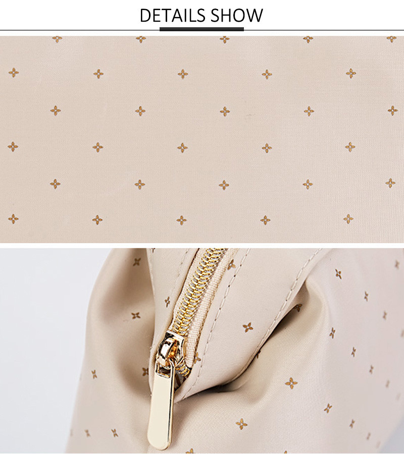 Waterproof Fashion Black Polyester Cosmetic Bag