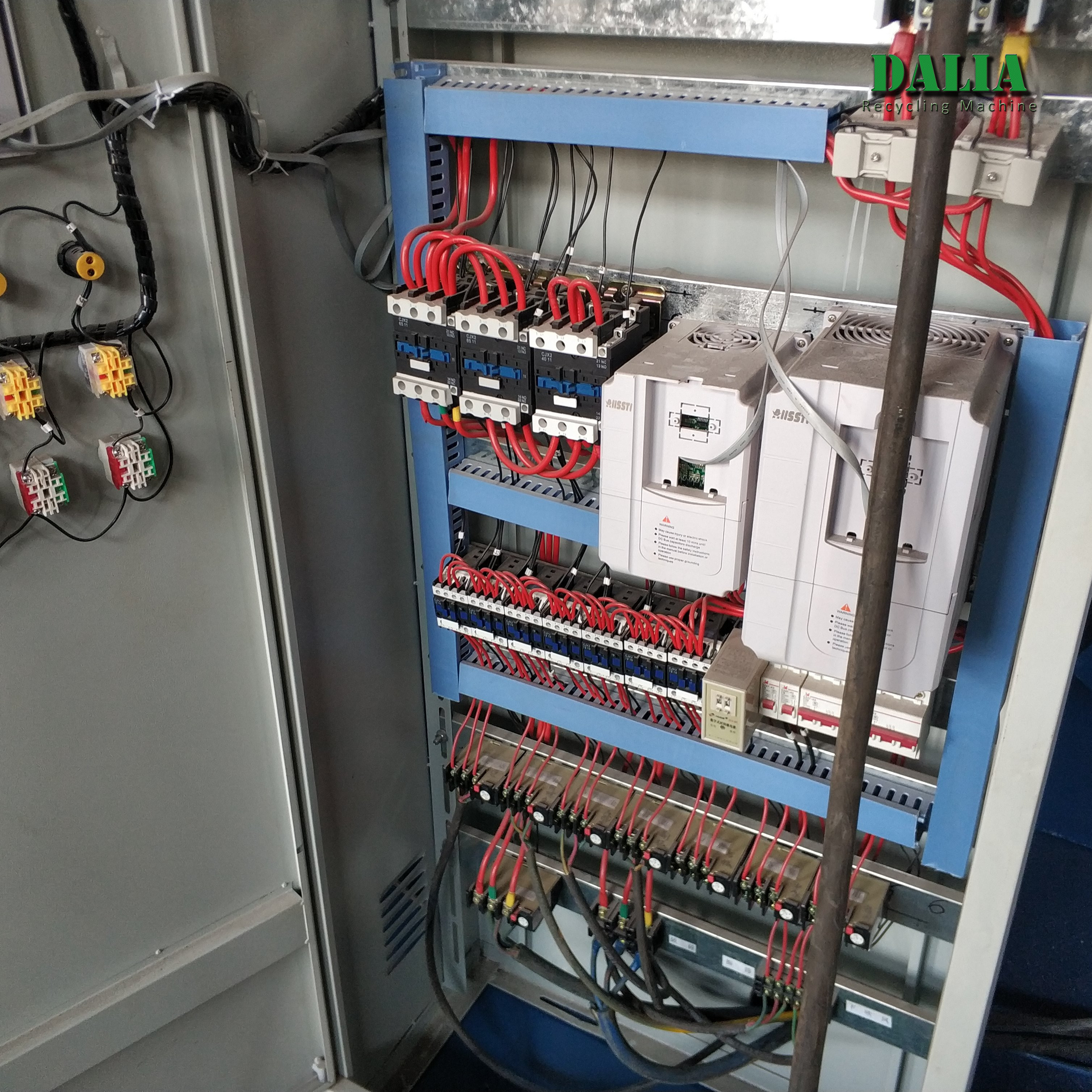 Low Noise Copper Cable Granulator Machine 300 - 400kg/h Easy Operation