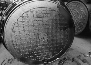  Round Ductile Iron Manhole Cover Surface Painting Rust Proof 700*800 Customized Product Manufactures
