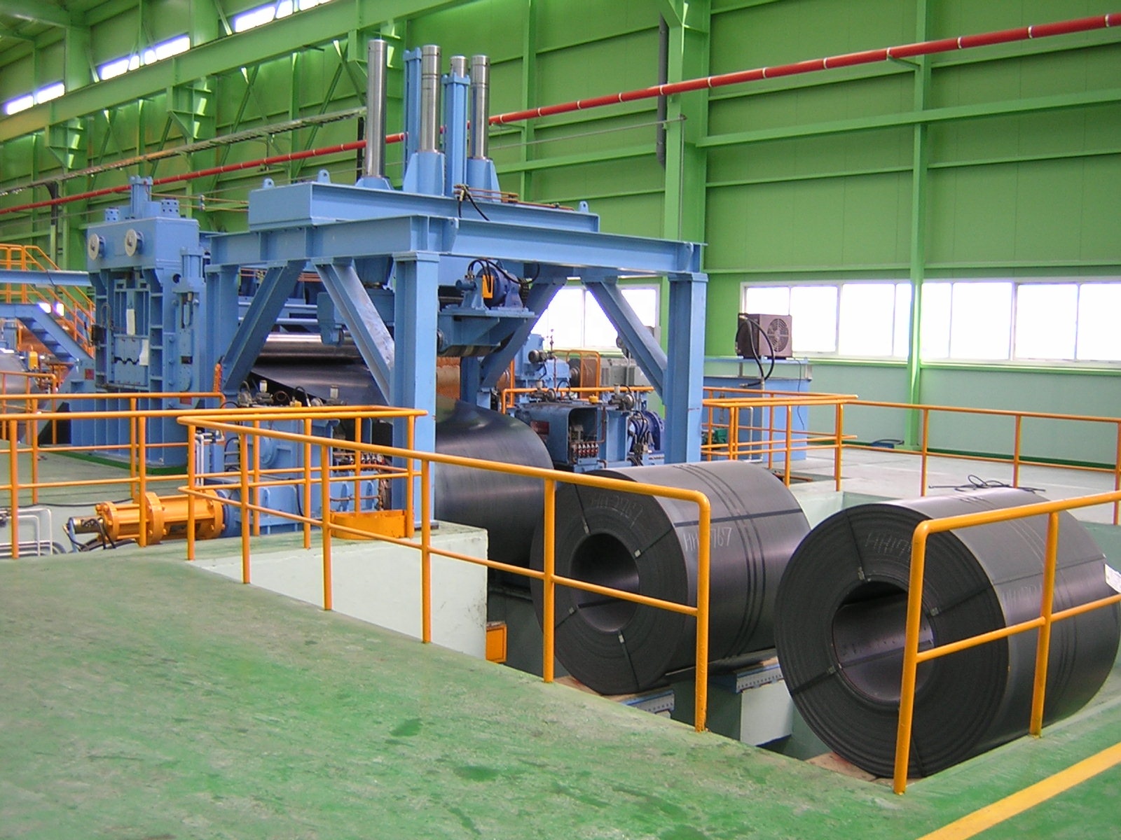 Stainless Steel Coil Uncoiling Leveling Shearing Stacking Line with High Productivity