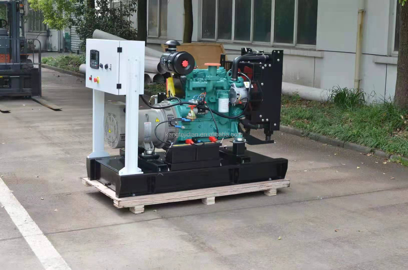 Speed 1500rmp 50hz 12kw 15 Kva Perkins UK engine model 403A-15G2 Diesel generator