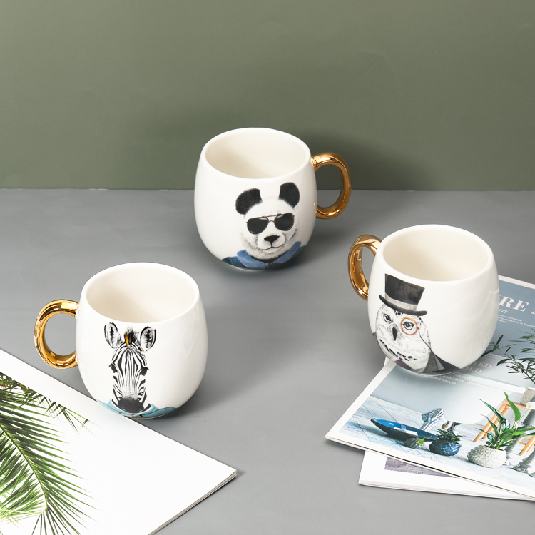 Handmade Ceramic Coffee Cups With Fox Face Pattern 400ml Capacity
