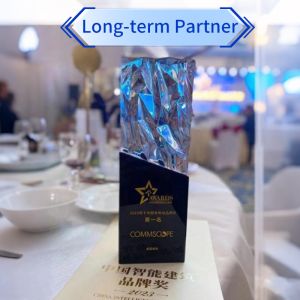 Superfine 28 AWG Cat 6 Patch Cord with 3M U/UTP RJ45 Plug for High-Density