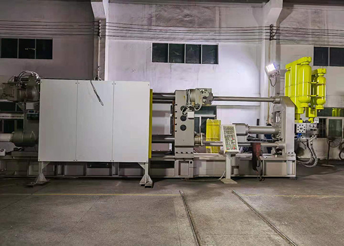 PLC 380 Volt 300 Tonne Metal Die Casting Machine