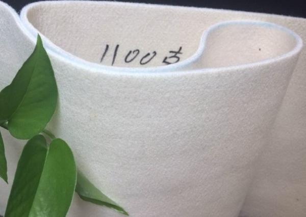 Quality Paper Making Fabric Tissue Paper Machine Felt , High Gsm Crescent Pulp Carrying Felt for sale