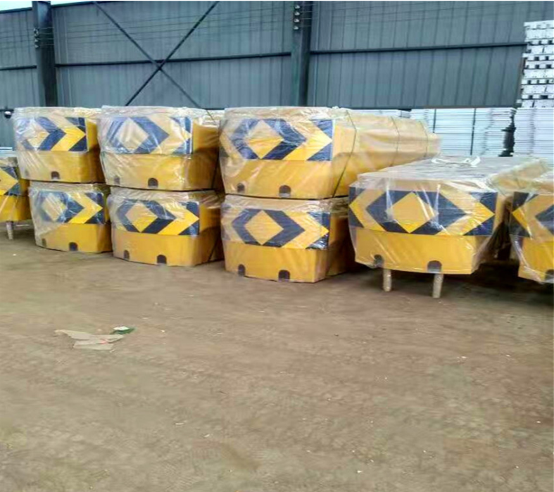 Highway Guardrail And Accessories Anti Corrosion Roadway Safety