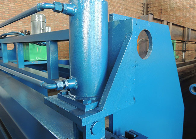 1mm Thickness Metal Bending Machine Size 4.2*1.2*1.7m Without Frame Limit