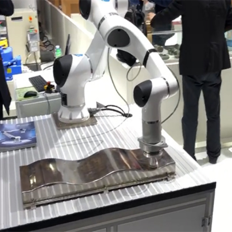 Robot Arm 6 Axis Of Elfin E05 5kg Payload Used For CNC Pick And Place As Collaborative Robot