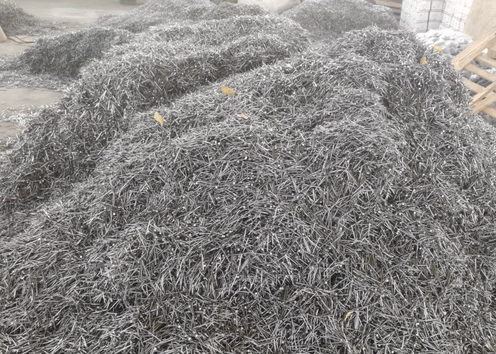 2 Inch Bright Round Common Wire Nails Galvanized Finish Q195 For Construction