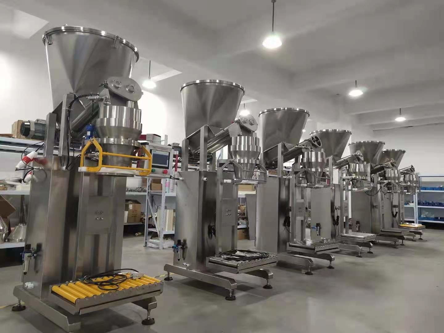 5 Kg Pouch Packing Powder Bagging Machine Semi Automatic Corn 3.2kw