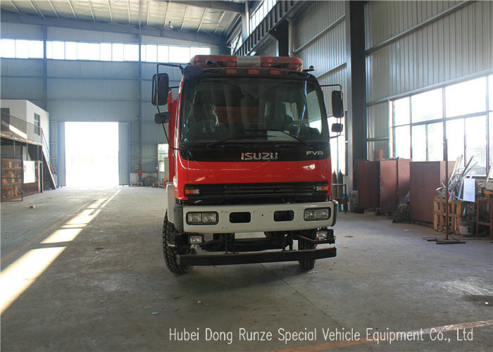 ISUZU FVR EURO5 Water Foam Fire Fighting Vehicles For Fireman Department
