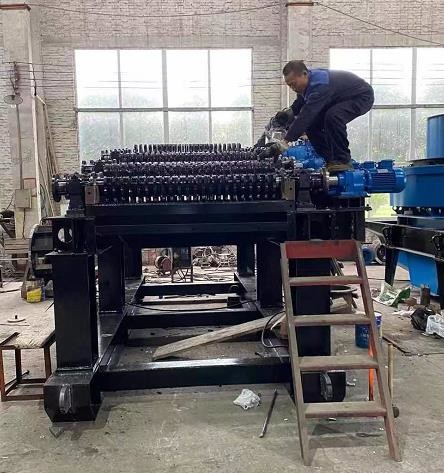 300 To 850t/H Roller Screening Machine Rock Sifter Machine Ore Crushing High Throughput