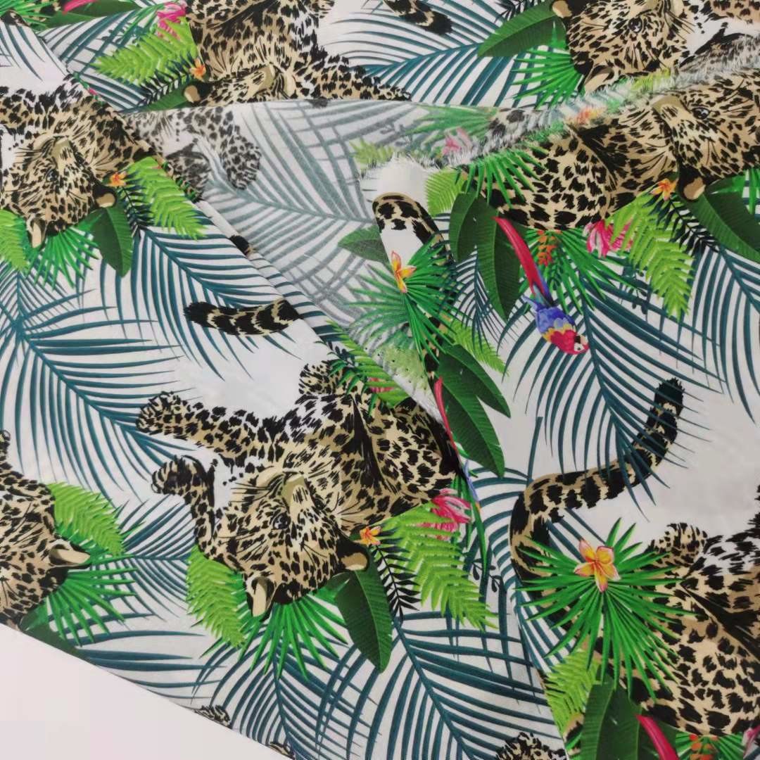 Screen Printed Microfiber Fabric 15Dx15D 30gsm 150cm Breathable 100% Nylon
