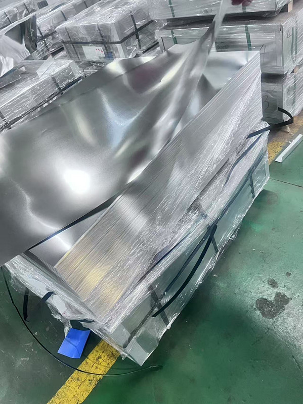 1.1/1.1 2.2/2.2 2.8/2.8 5.6/5.6 2.0/2.0 2.8/5.6 Tin Coating On Tinplate Sheets With Lacquer For Printing And Packaging