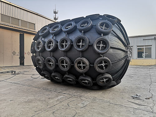 6500mm 50KPa 80KPa Inflatable Fenders For Boats Wharf Ship Protection