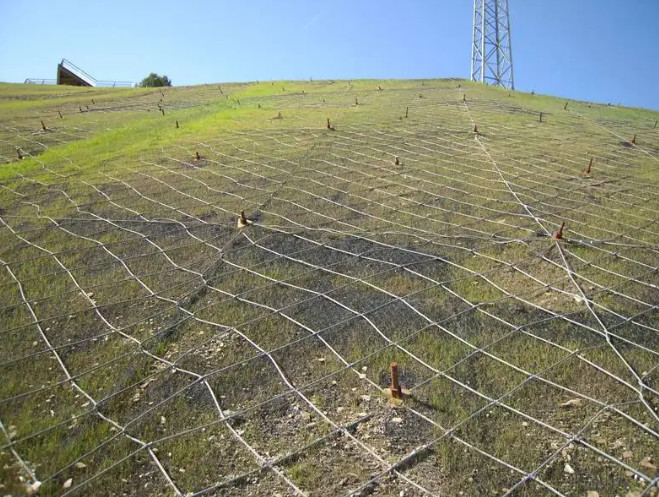 8mm Flexible Stainless Steel Rope Net , Slope Protection Netting For Slope Protection
