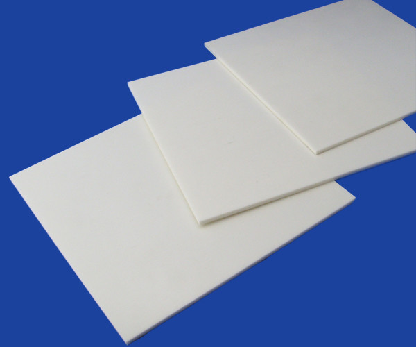 Good Thermal Conductivity 250*33*0.6mm Alumina Ceramic Substrate