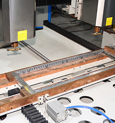 Seven 7Axis Cnc Spot Welding Machine Double Heads Automatic Sheet Metal For Squat Rack