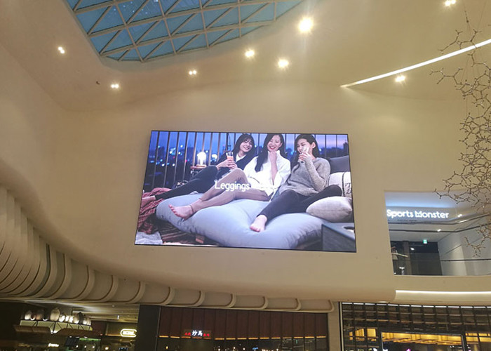 Full Color P2 Indoor LED Displays Panel 800cd/M2 For Bus Stations