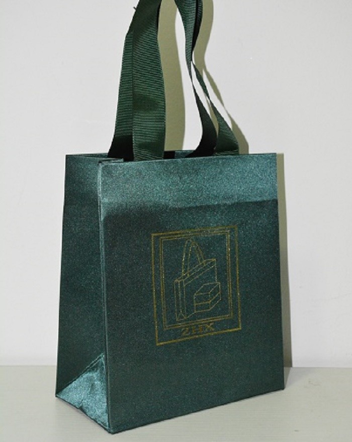 Custom Print Shopping Gift Paper Bags Laminated With Cloth Satin Silk Linen And With Your Own Logo And Handle