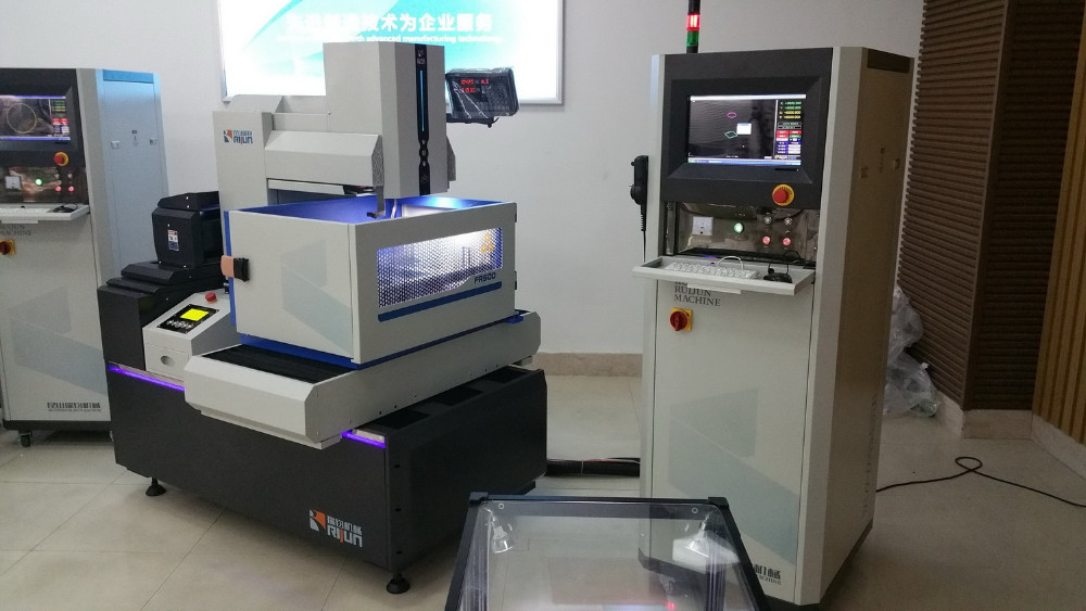 2018 FR series edm wire cutting machine