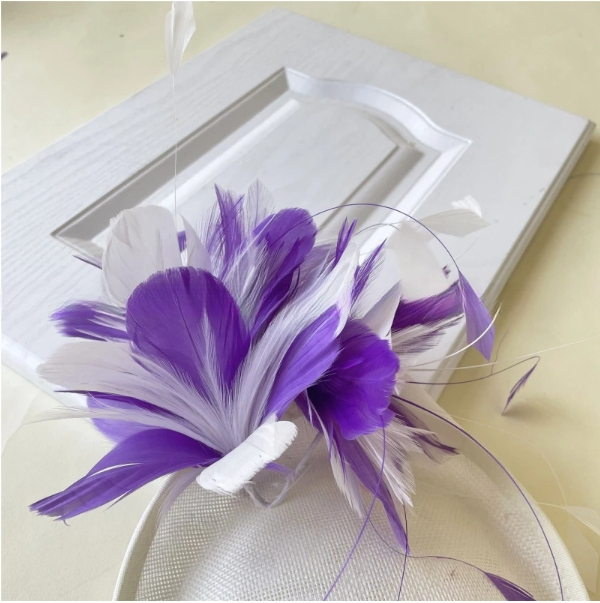Millinery Supplies Goose Feather Flower Mount with Wire Accessory in 15*15 cm Size