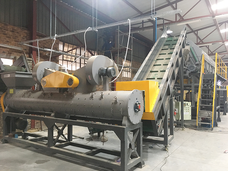 PP HDPE PET Bottle Label Remover Machine 5000KG/H Washing Line
