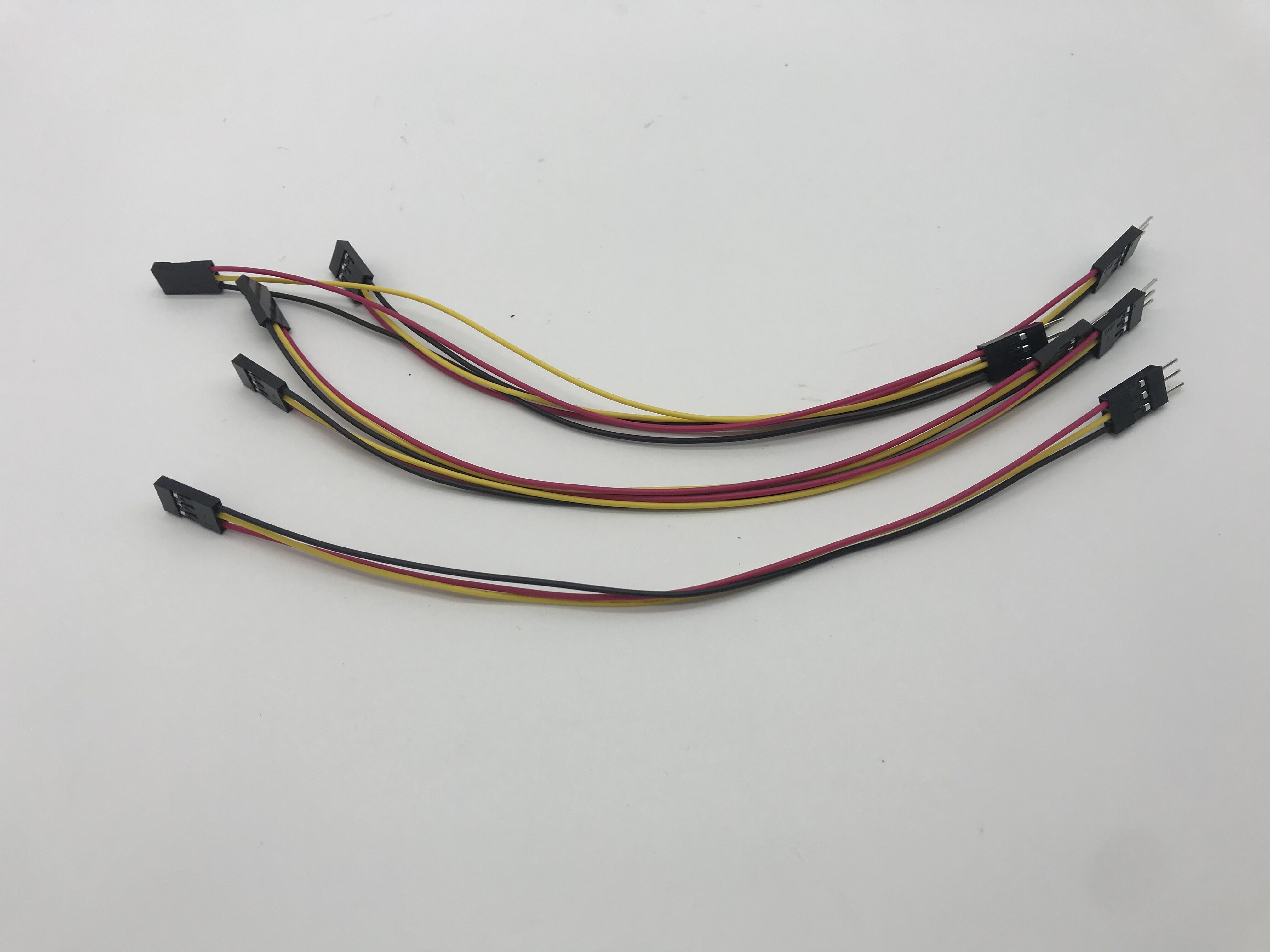 Oceania Market Approved 3 PIN Male to Female Cable Wire Harness with Customized Design