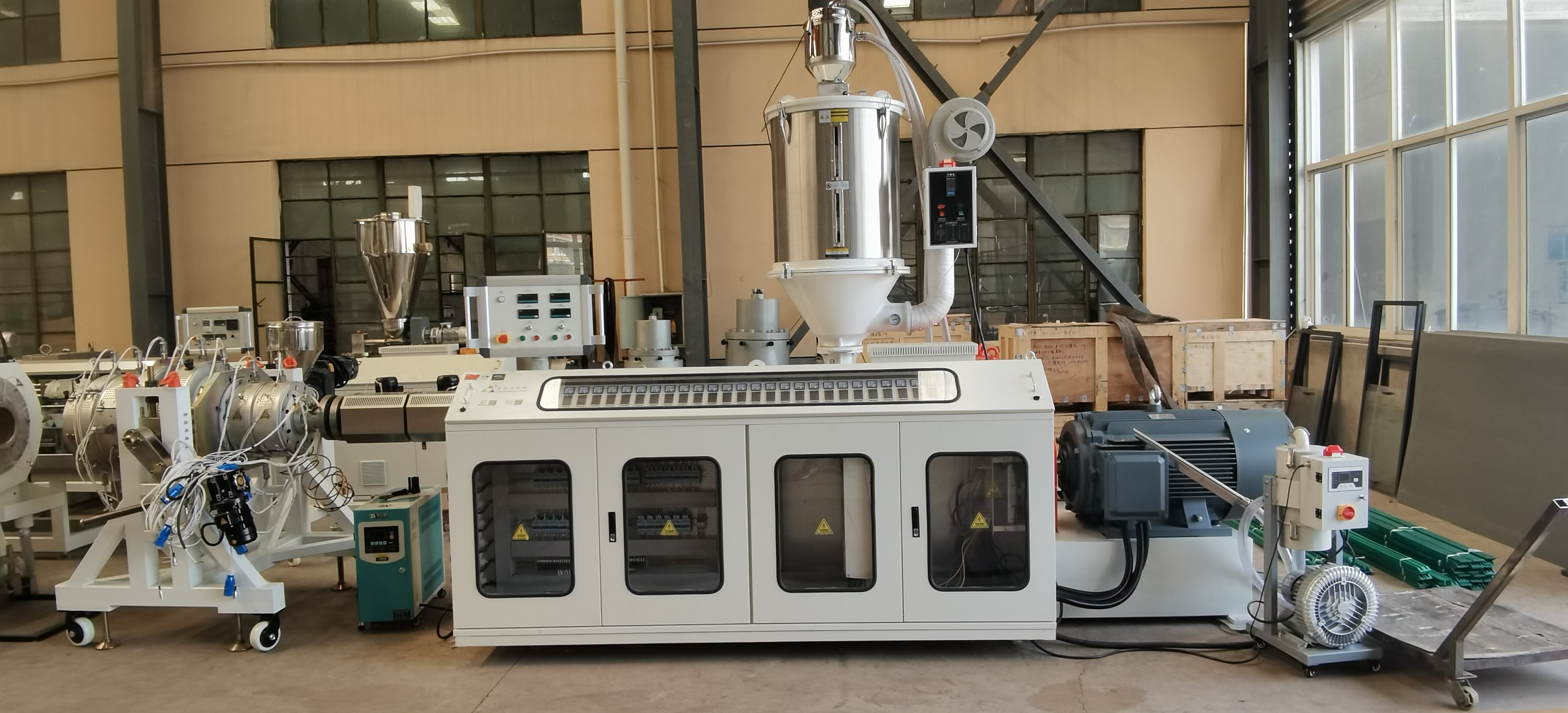 Plastic PPR HDPE PP PE PVC Pipe Extruder Making Extrusion Machine Production Line