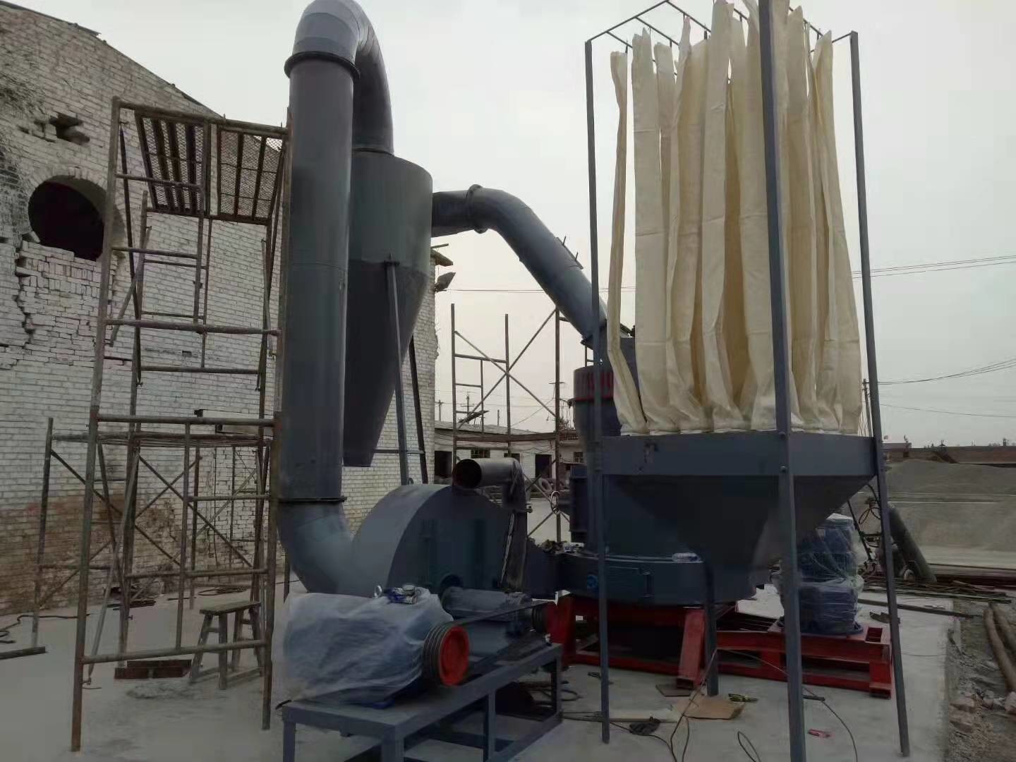 Gold Mining Raymond Mill Machine Coal And Glass Power Process Grinding Equipment
