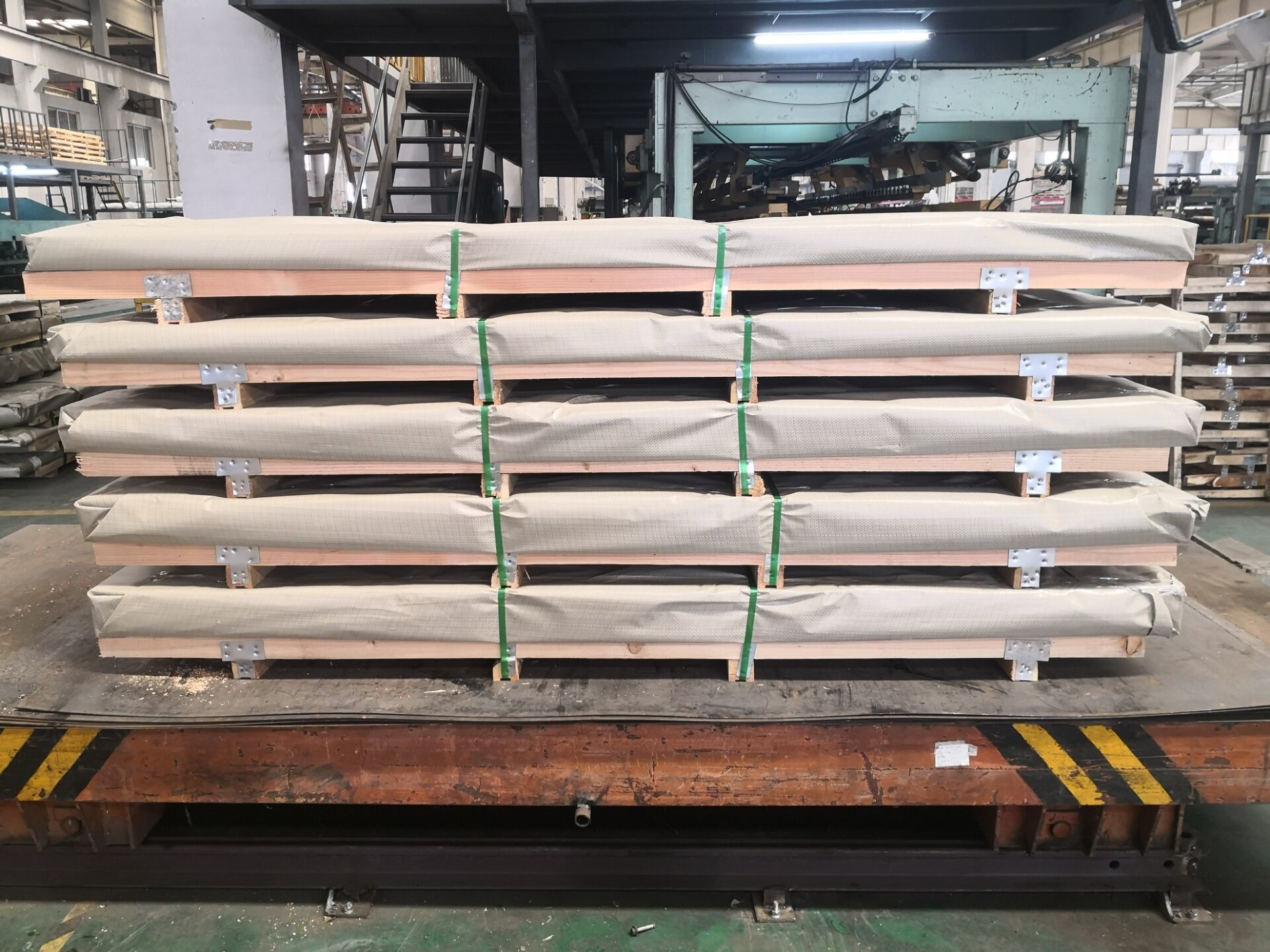 4Cr13 1.4034 4x8 Hot Rolled Steel Sheet Metal Plate High Quenching Hardness