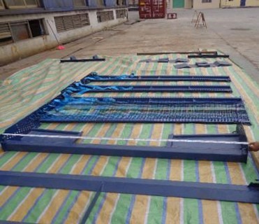 Adjustable Length Car Rack Container Brackets for Shipping Container VW Car Fitment in Shanghai Tianjin Qingdao
