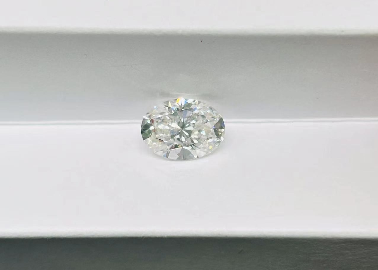 Colorless 10 Mohs Lab Oval CVD Grown Diamonds 2.0ct-2.5ct IGI Certified