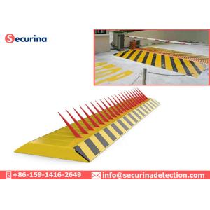 Remote Control One Way Automatic Spike Barrier , Road Tire Killer