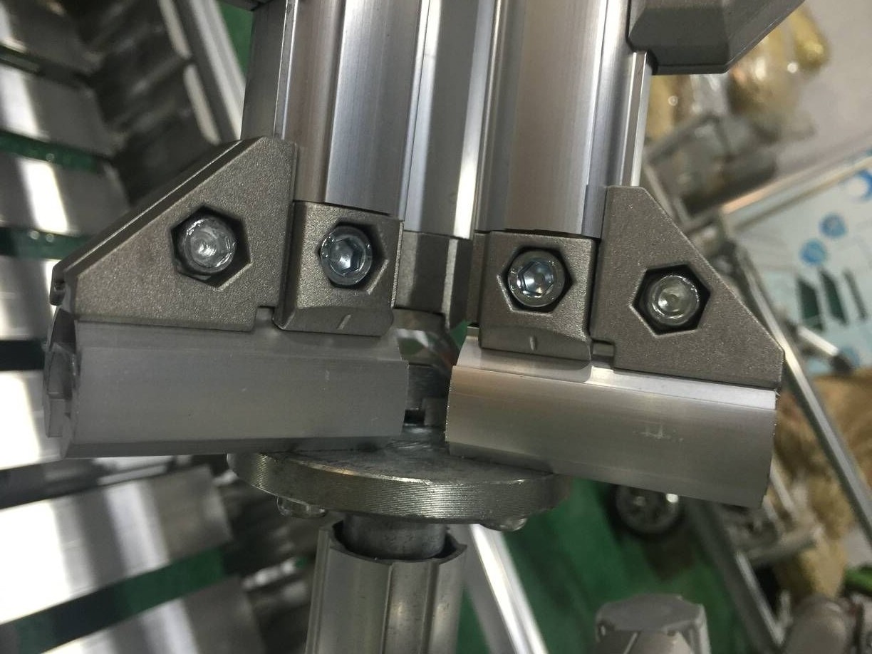 Die - Casting Aluminum Pipe Joints 28mm Dia Sandblasting Face Treatment