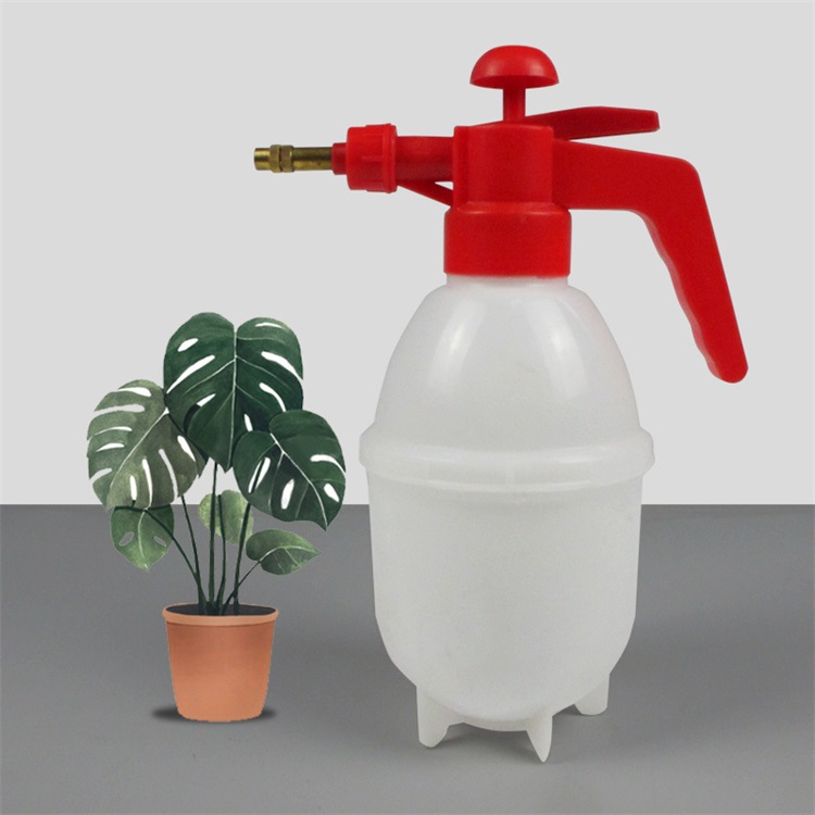 2L Plastic Handheld PE Water Sprayer Bottle hand pump pressure storage Agricultural and Garden Sprayer