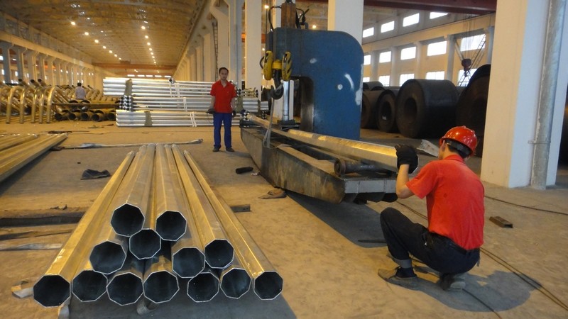 12M 10KV Electrical Power Pole With Hot Dip Galvanized For Power Transmission Line