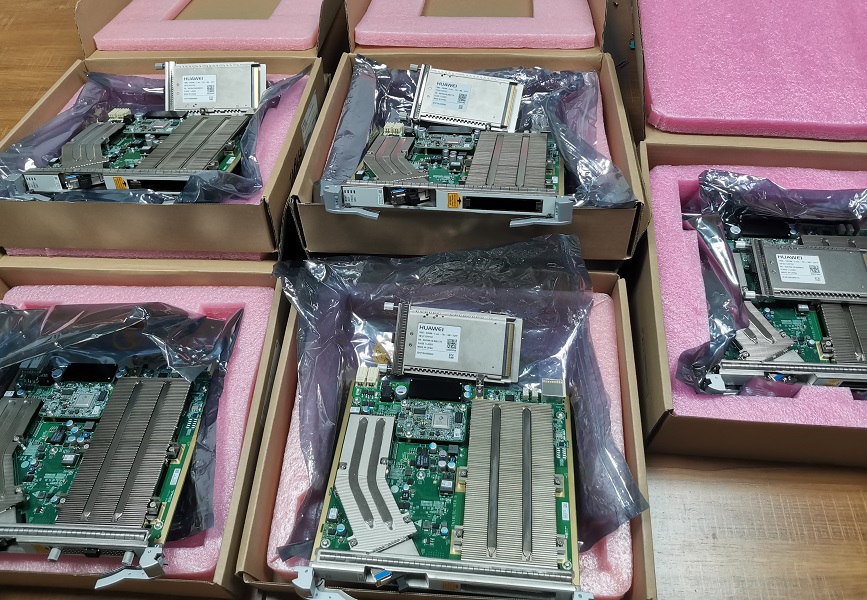 TN19LSC 03033AWB TN19LSCT61 TN19LSCT62 TN19LSCT63 TN19LSCT65 TN19LSCT51 100G Wavelength Conversion Board for OSN9800 OSN8800