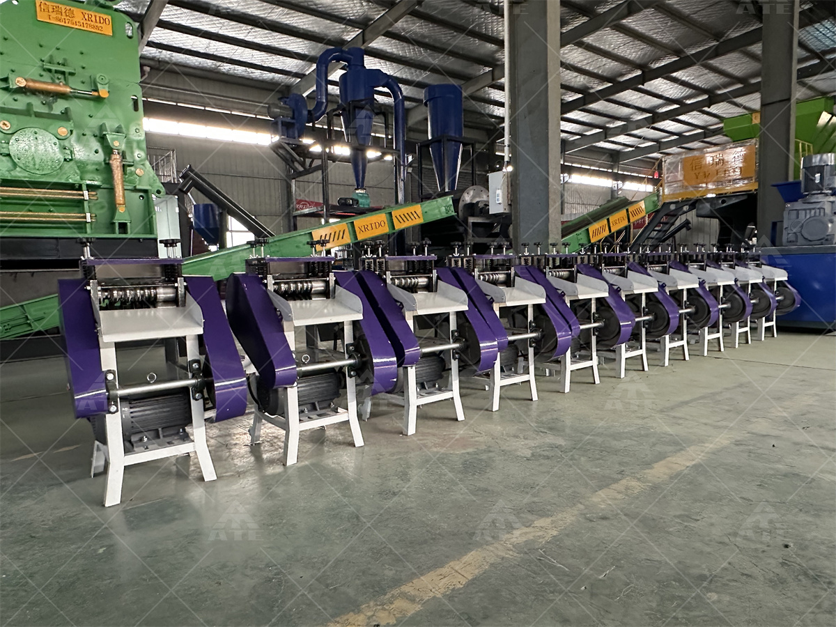 Waste Cooper Cable Wire Stripper Machine Electric Cable Scrap Wire Stripping Machine