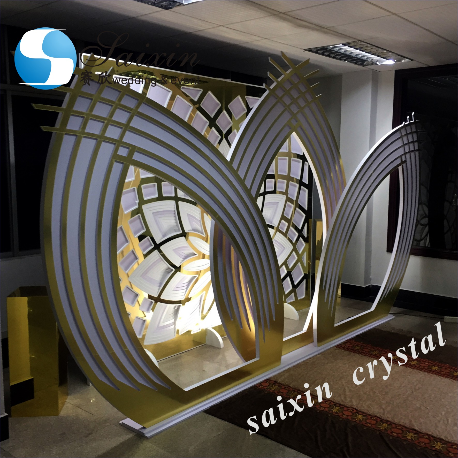 Hot sale decoration white acrylic fabric arches for wedding backdrop