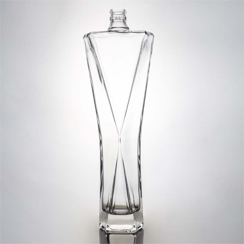 Decal Surface Handling 700ml Glass Bottle for Whisky Gin Rum in Custom Shape