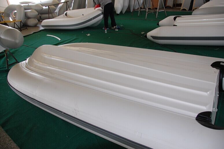 Outside PVC Layer Small Rib Boat 3.9m Abrasion Resistance With Fiberglass Step Ends